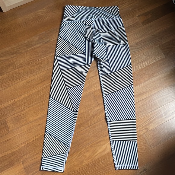 leggings - Picture 2 of 2